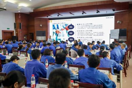 挑戰降本至高點，實現增效新里程——安彩高科開展降本增效專題培訓活動